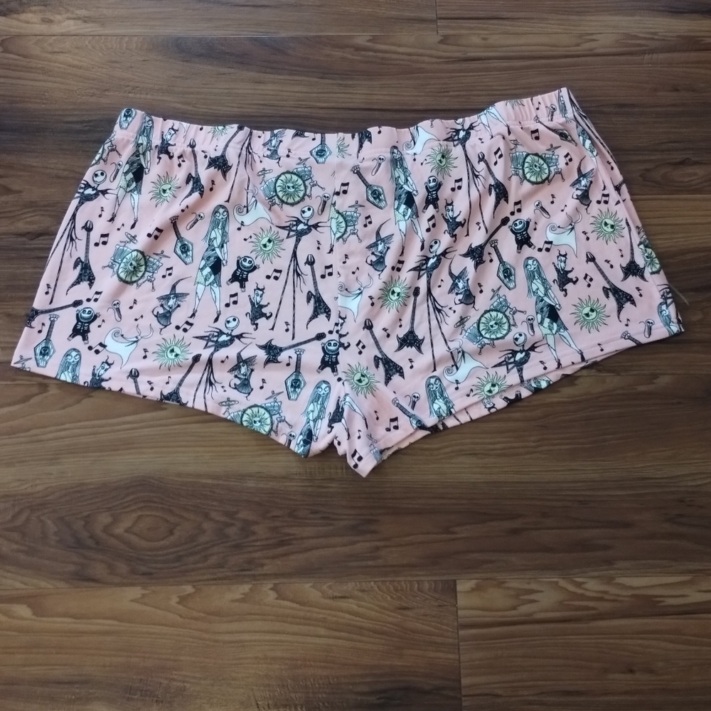 Women size 3XL/ 3XLG (22W-24W)Sleep Shorts Nightmare Before Christmas Disney - Picture 3 of 9